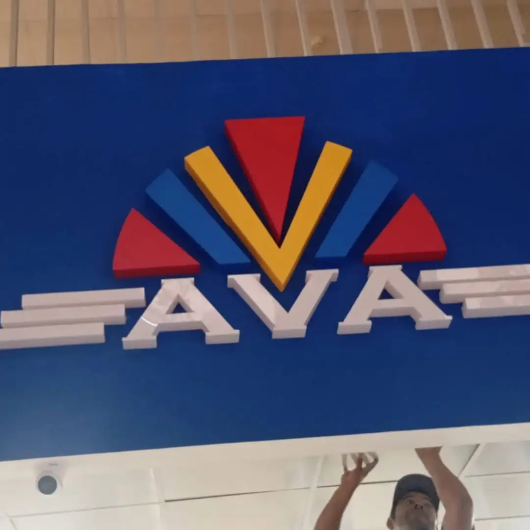Letreros publicitarios modernos en Panamá